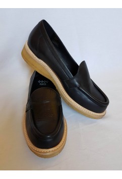 Audrey Loafers Black Leather Crepe Sole
