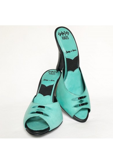 Spring-o-lators Sea Green Leather with Black 