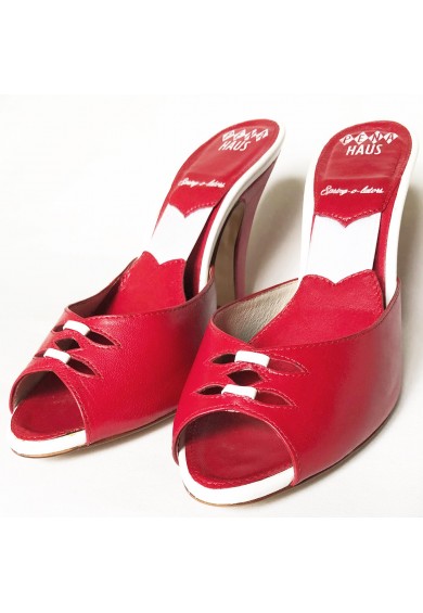Spring-o-lators Red Leather with White