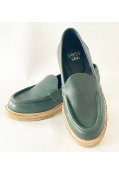 Audrey Loafers Green Leather Crepe Sole