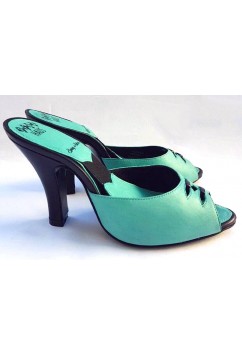 Spring-o-lators Sea Green Leather with Black 